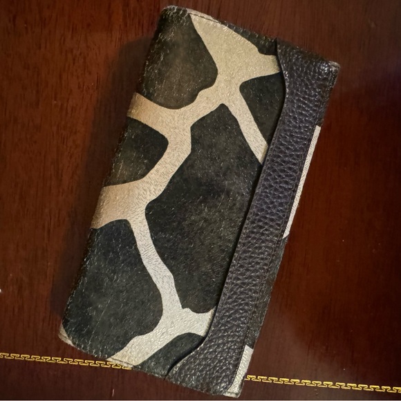 Wallet - Picture 2 of 4